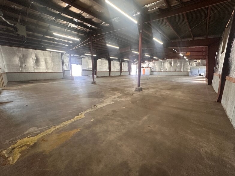 More Photos Of 322 Terminal St SW, Grand Rapids Distribution For Lease