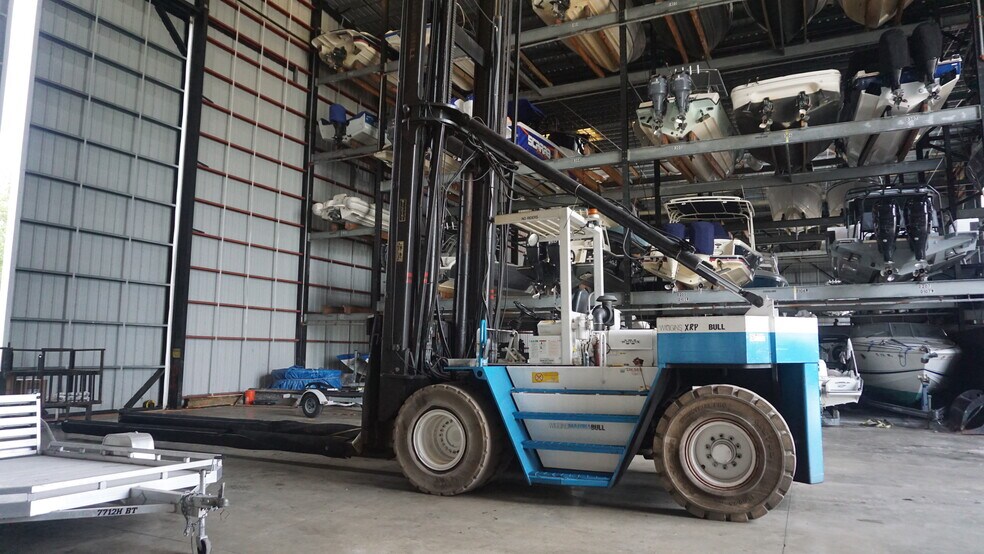 More Photos Of 90 N Bryan Rd, Dania Beach Marina For Sale