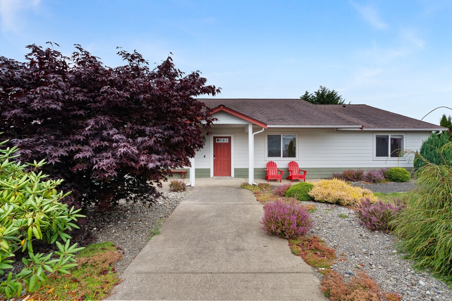 More Photos Of 1 S Arbor Rd, Aberdeen Winery Vineyard For Sale