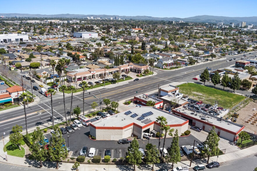 More Photos Of , Santa Ana General Retail For Sale