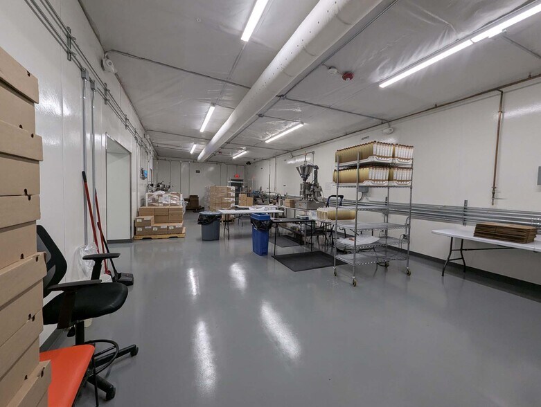 More Photos Of 1171 Us-25 Hwy, Travelers Rest Manufacturing For Sale