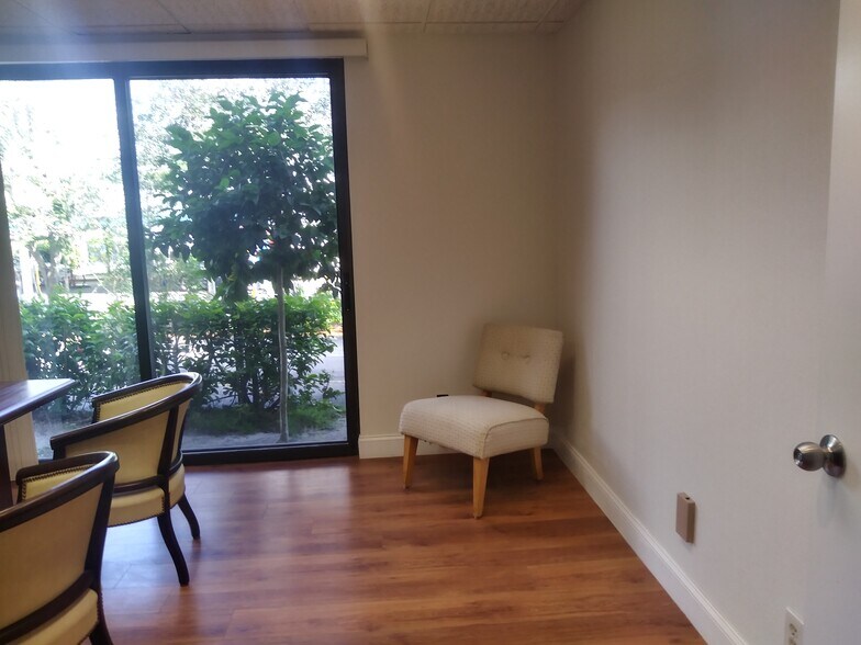 More Photos Of 1300 N Federal Hwy, Boca Raton Medical For Sale