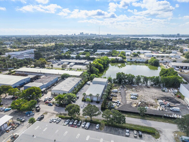 More Photos Of 1133 53rd Ct N, Mangonia Park Warehouse For Sale