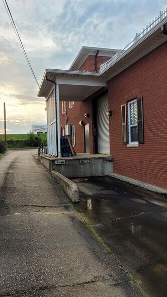 More Photos Of I-55 North Frontage, Jackson Office For Sale