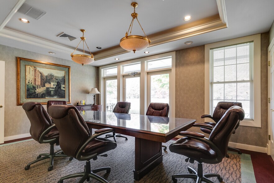More Photos Of 11533 Nuckols Rd, Glen Allen Medical For Sale