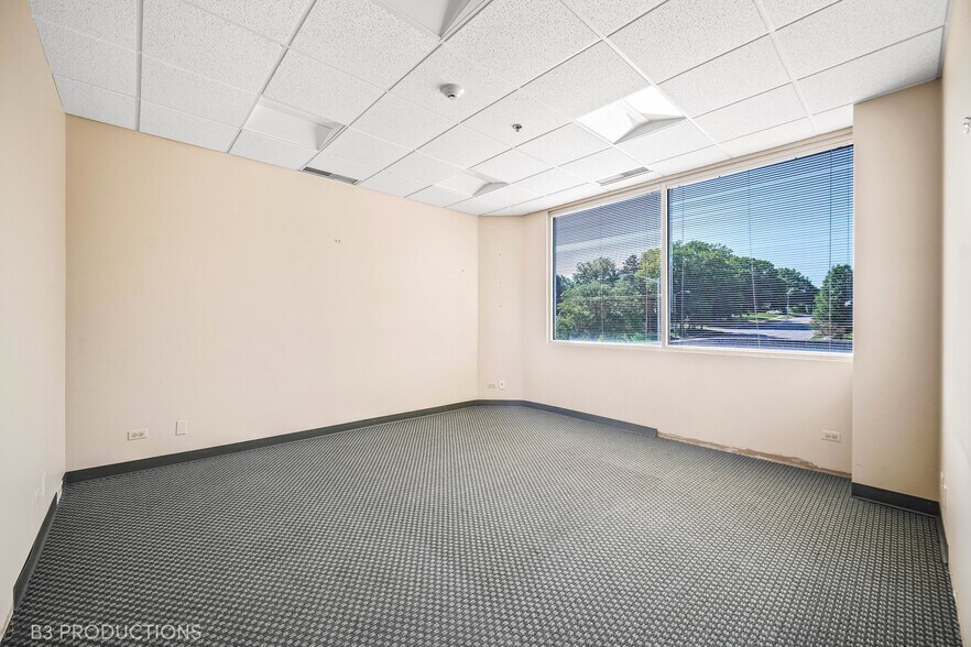 More Photos Of 5330 Main St, Downers Grove Apartments For Sale