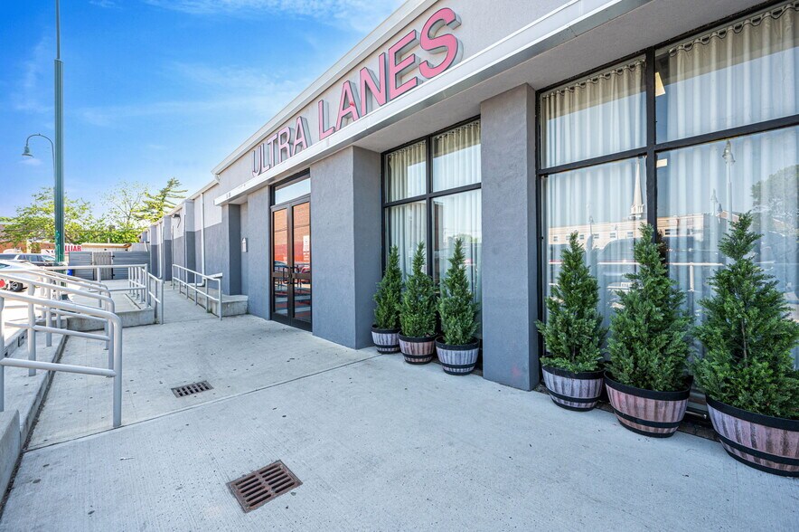 More Photos Of 2407 Grand Ave, Baldwin Bowling Alley For Sale