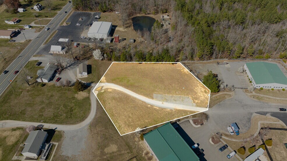 More Photos Of 0 Commerce, Ruther Glen Land For Sale