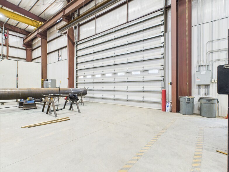 More Photos Of 1461 43rd St, Evans Warehouse For Lease