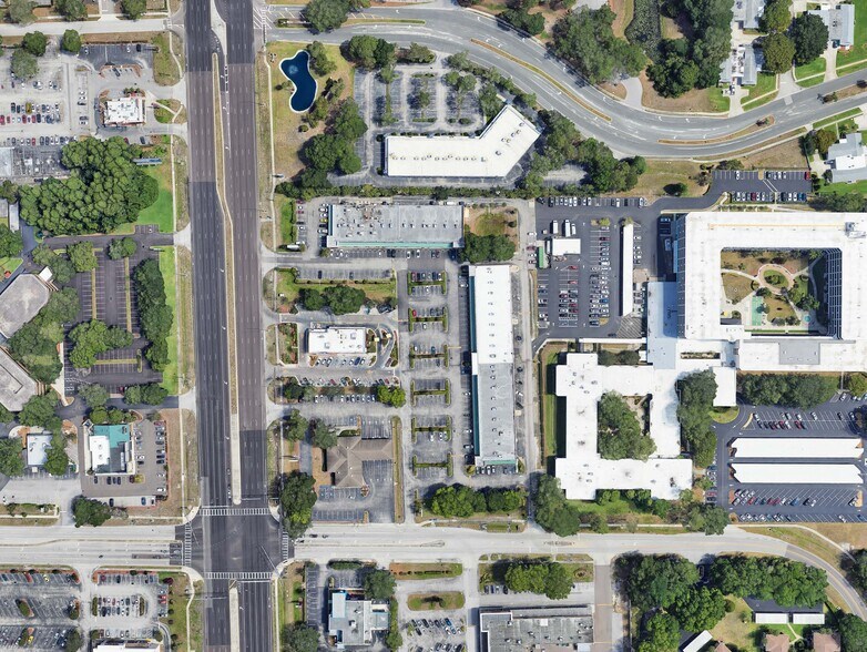 More Photos Of 33821-33983 US Highway 19 N, Palm Harbor Unknown For Lease