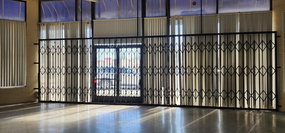 More Photos Of 3300 San Gabriel Blvd, Rosemead Freestanding For Lease