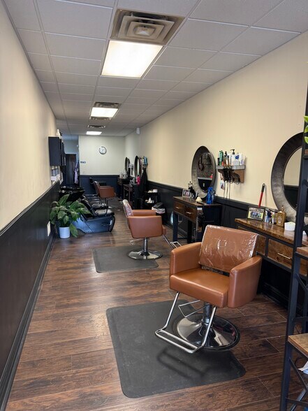 More Photos Of 21-25 Center St, Brandon General Retail For Sale