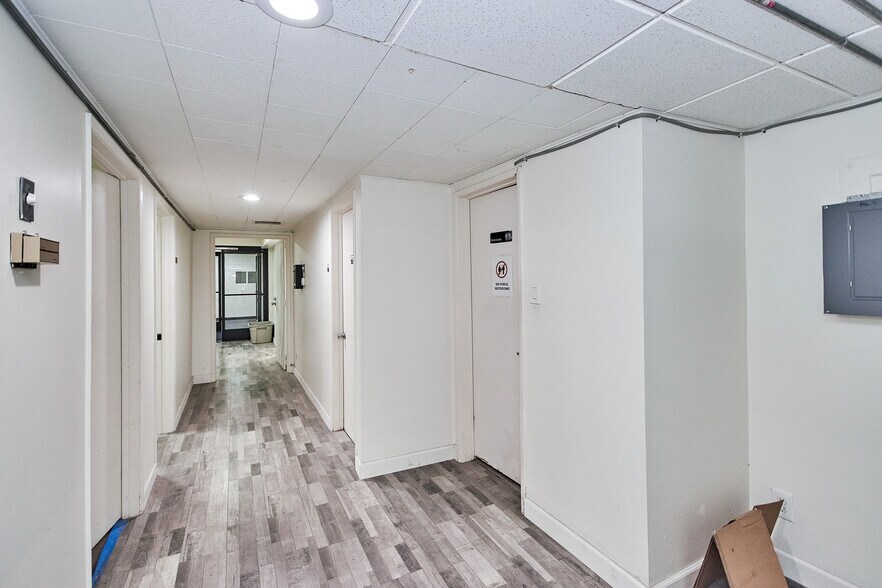 More Photos Of 1532-1538 W Commonwealth Ave, Fullerton Storefront Retail Residential For Lease