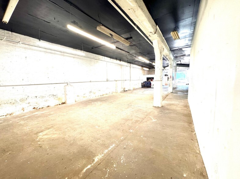 More Photos Of 224 48th St, Brooklyn Industrial For Sale