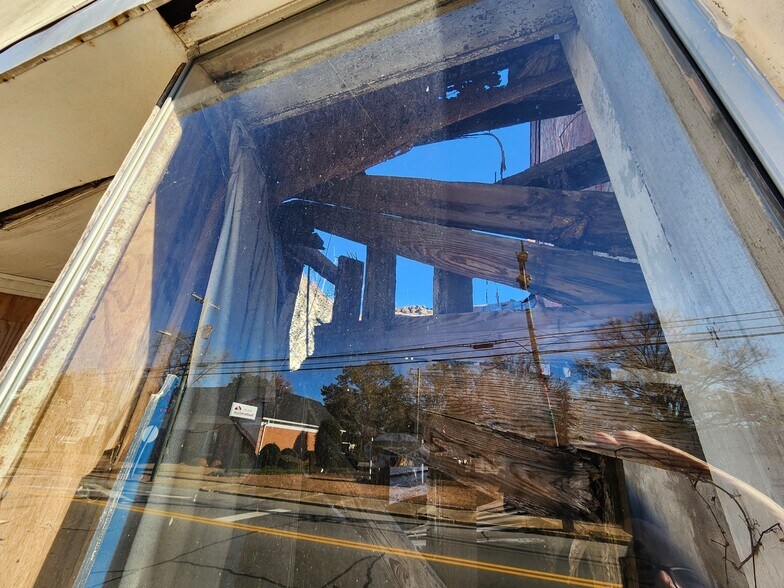 More Photos Of 104 E Railroad St, Robersonville General Retail For Sale