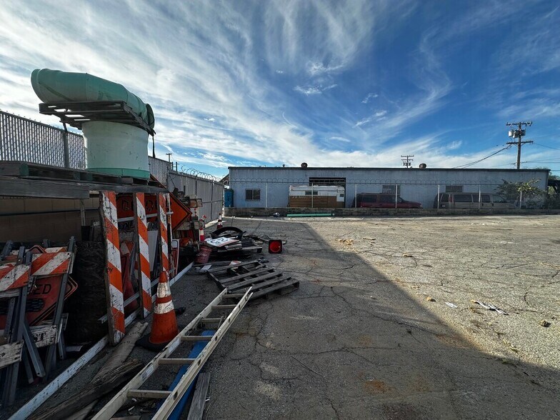 More Photos Of 5141 Calmview Ave, Baldwin Park Land For Lease