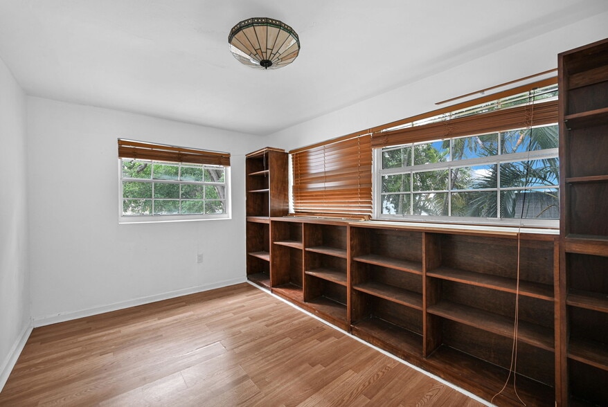 More Photos Of 452 NE 30th St, Miami Land For Sale