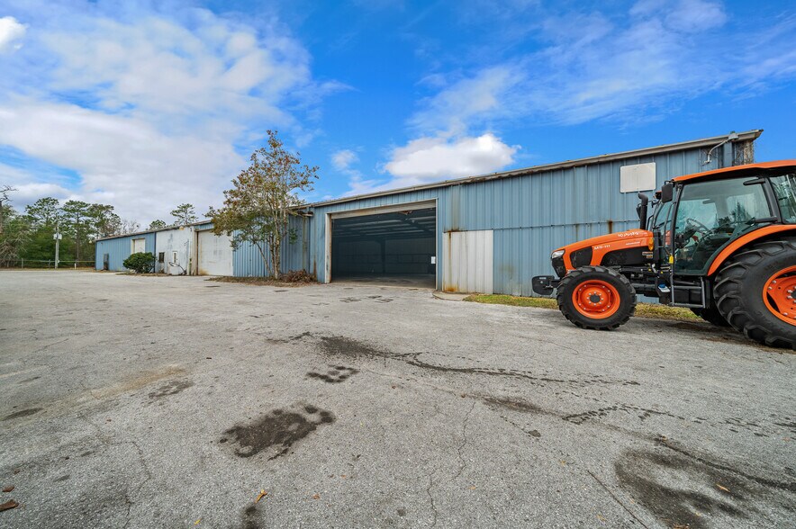 More Photos Of 11641 SW 90th Ter, Ocala Warehouse For Lease