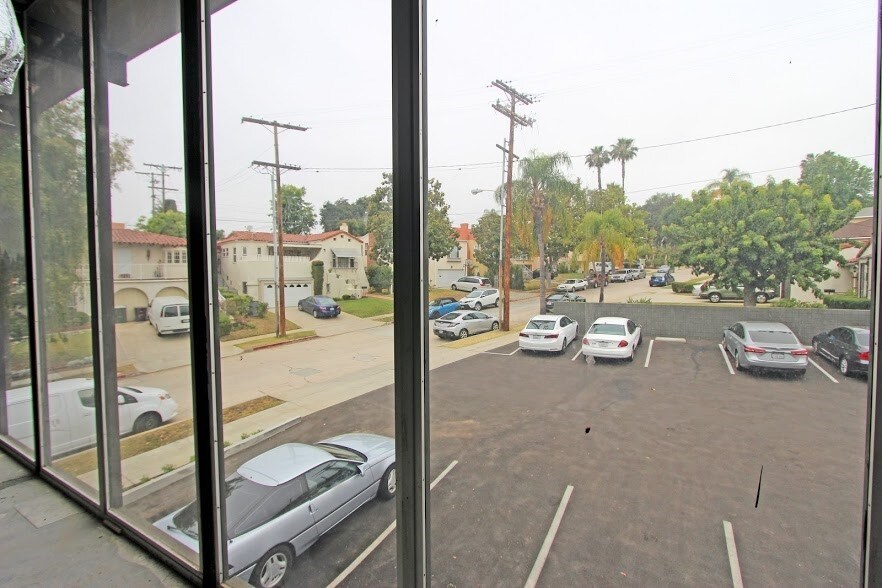 More Photos Of 1451 Chevy Chase Dr, Glendale Medical For Lease