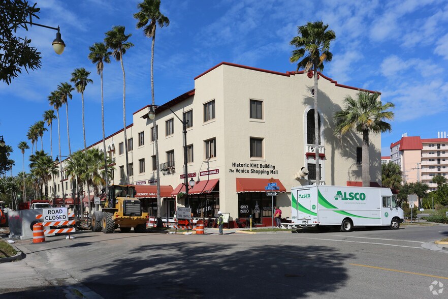 Primary Photo Of 214-256 Tampa Ave W, Venice Apartments For Sale