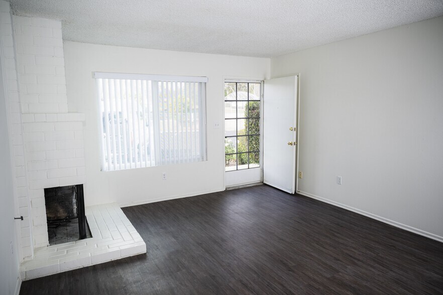 More Photos Of 319 W Lambert Rd, Brea Apartments For Sale