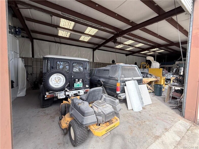 More Photos Of 8 Highway 19 N, Inglis Warehouse For Sale