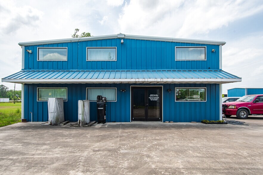 More Photos Of 12586 US-59, Splendora Warehouse For Sale