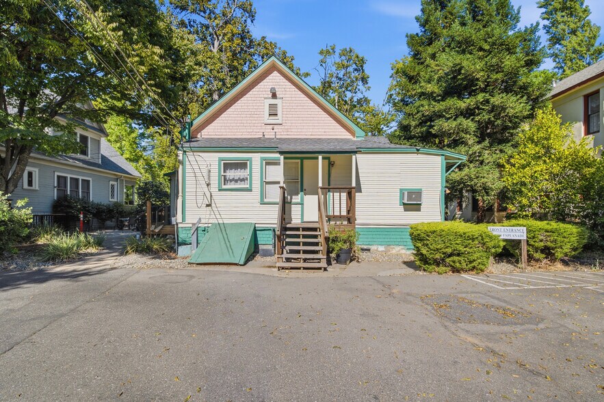 More Photos Of 1361 Esplanade Rd, Chico Office For Sale