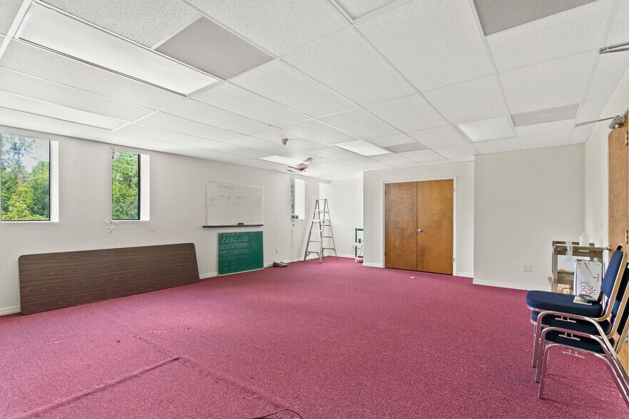 More Photos Of 3601 E Moody Blvd, Bunnell Religious Facility For Sale