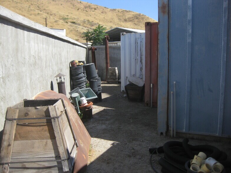 More Photos Of 17035 Sierra Hwy, Canyon Country Land For Sale