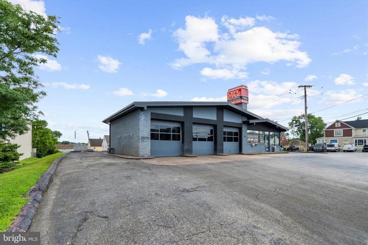 More Photos Of 7901 Belair Rd, Baltimore Auto Repair For Sale