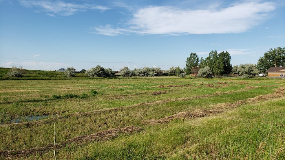 More Photos Of 201 14th St W, Hardin Hotel For Sale