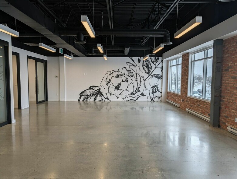More Photos Of 4100-4120 Strandherd Dr, Ottawa Storefront Retail Office For Lease