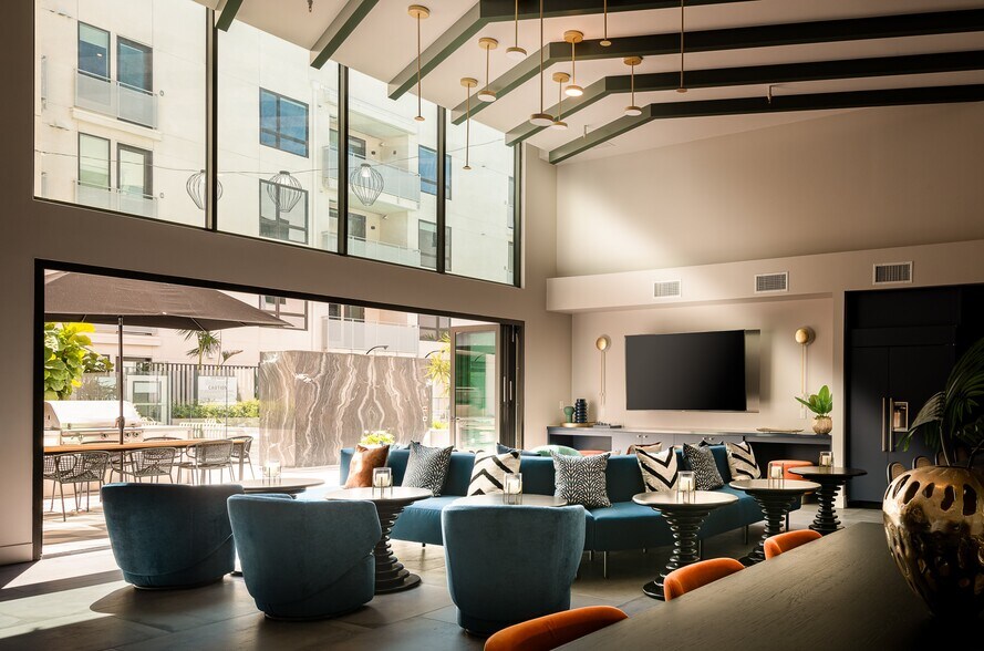 More Photos Of 1800 Beverly Blvd, Los Angeles Apartments For Lease