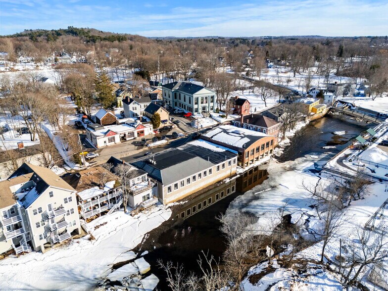 More Photos Of 41 S Main St, Ipswich Storefront Retail Office For Sale