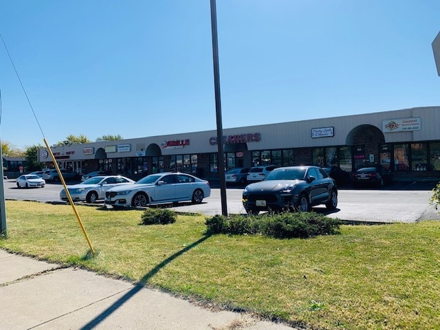 More Photos Of 4001-4015 175th St, Country Club Hills General Retail For Sale