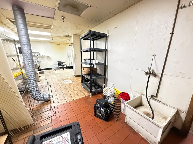 More Photos Of 4620-4692 Cottage Grove Rd, Madison Unknown For Lease