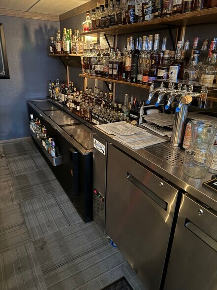 More Photos Of 901 W Fremont St, Kiel Sports And Entertainment For Sale