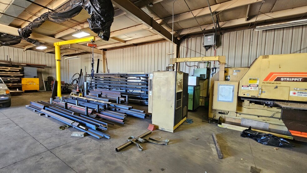 More Photos Of 2008 Ohio St, La Porte Manufacturing For Sale