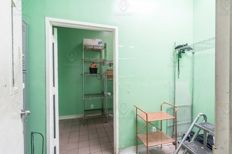 More Photos Of 455-457 Utica Ave, Brooklyn Storefront Retail Office For Sale