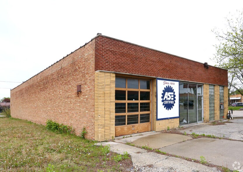 More Photos Of , Niles Unknown For Sale