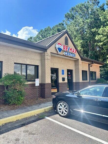 More Photos Of 3030 McEver Rd, Gainesville Medical For Sale