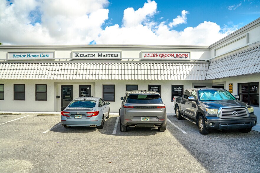 More Photos Of 1446 NW Boca Raton Blvd, Boca Raton Office For Lease