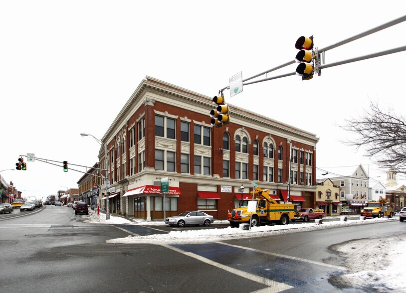 More Photos Of 1 Main St, Peabody Apartments For Lease