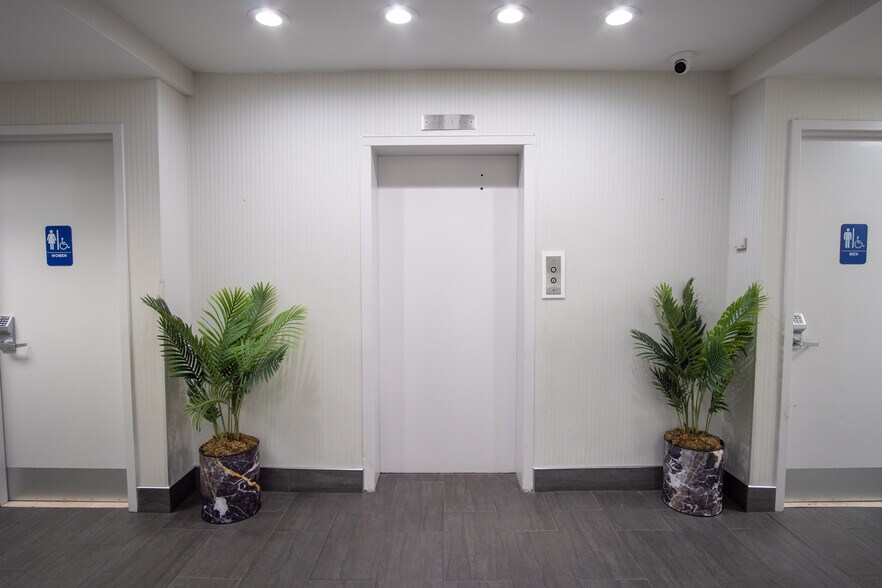 More Photos Of 496 Smithtown Byp, Smithtown Medical For Lease