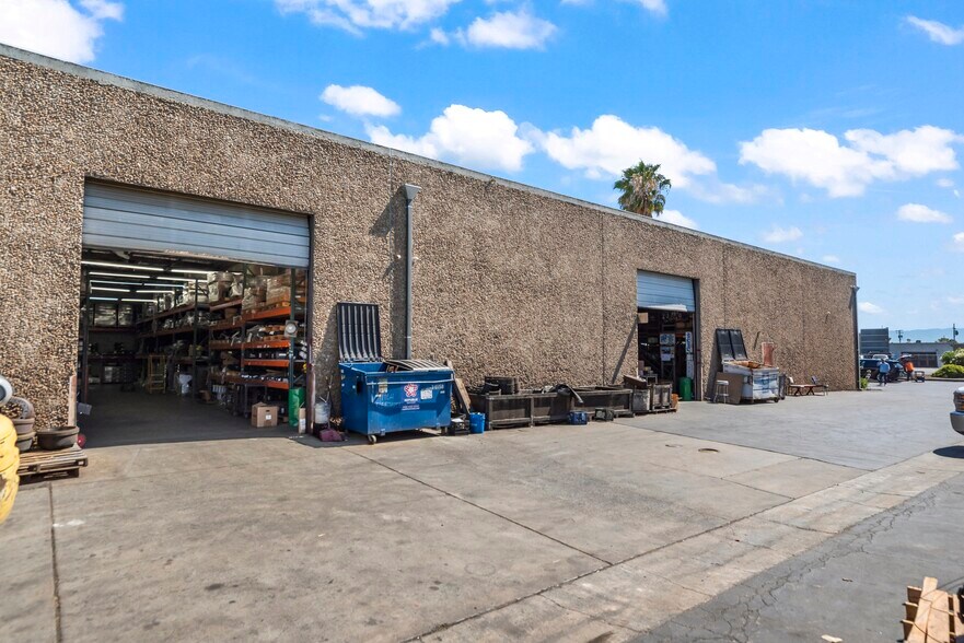 More Photos Of 1150-1164 Old Bayshore Hwy, San Jose Warehouse For Sale