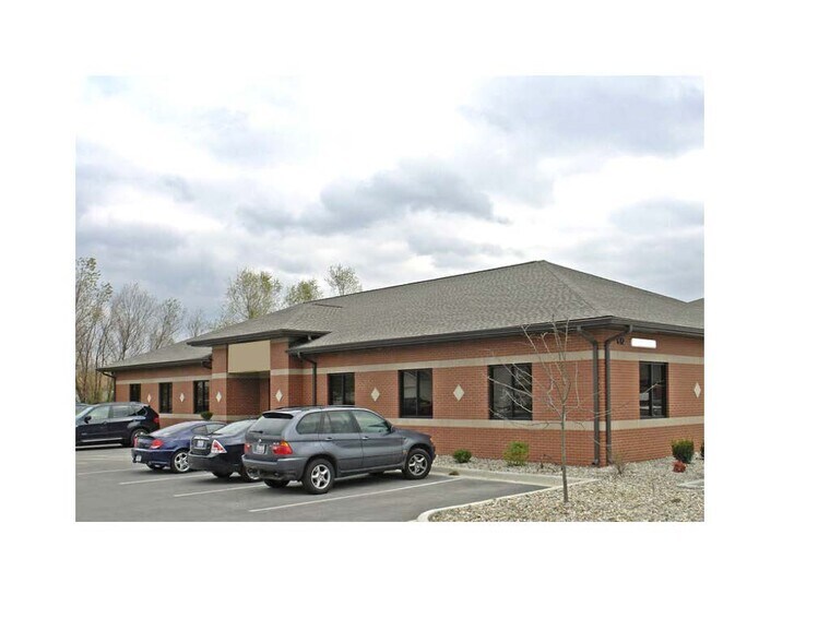 More Photos Of 612 Pierce Blvd, O'Fallon Office For Lease