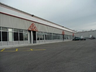 More Photos Of 6971 Southern Blvd, Boardman Light Manufacturing For Lease