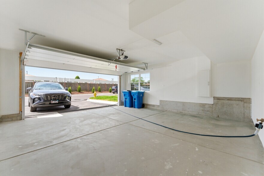 More Photos Of 214 N Walnut St, Bensenville Apartments For Sale