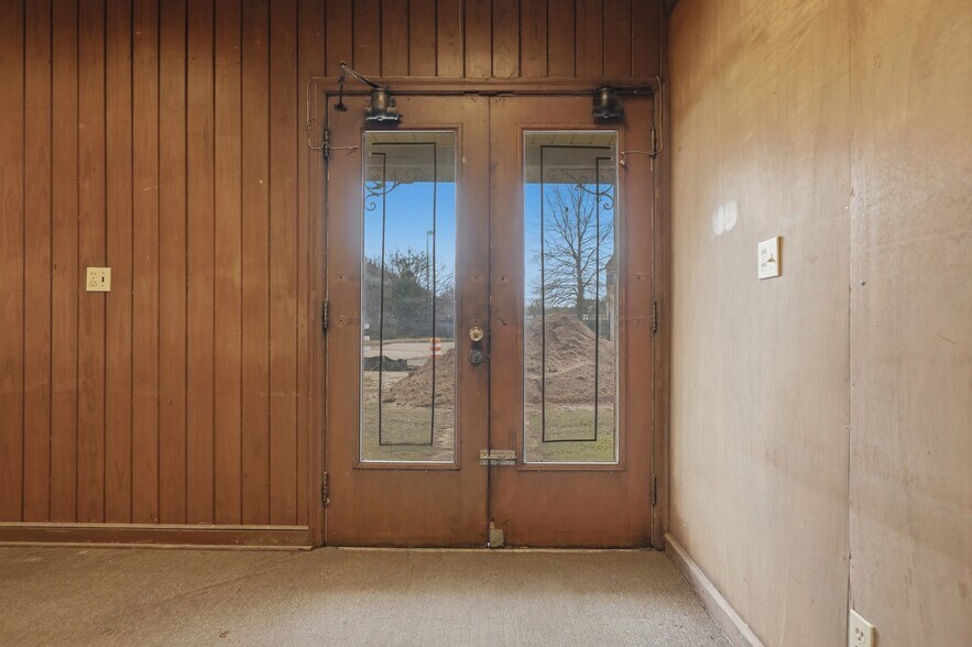 More Photos Of 401 Hodges Ave, Albany Industrial For Sale